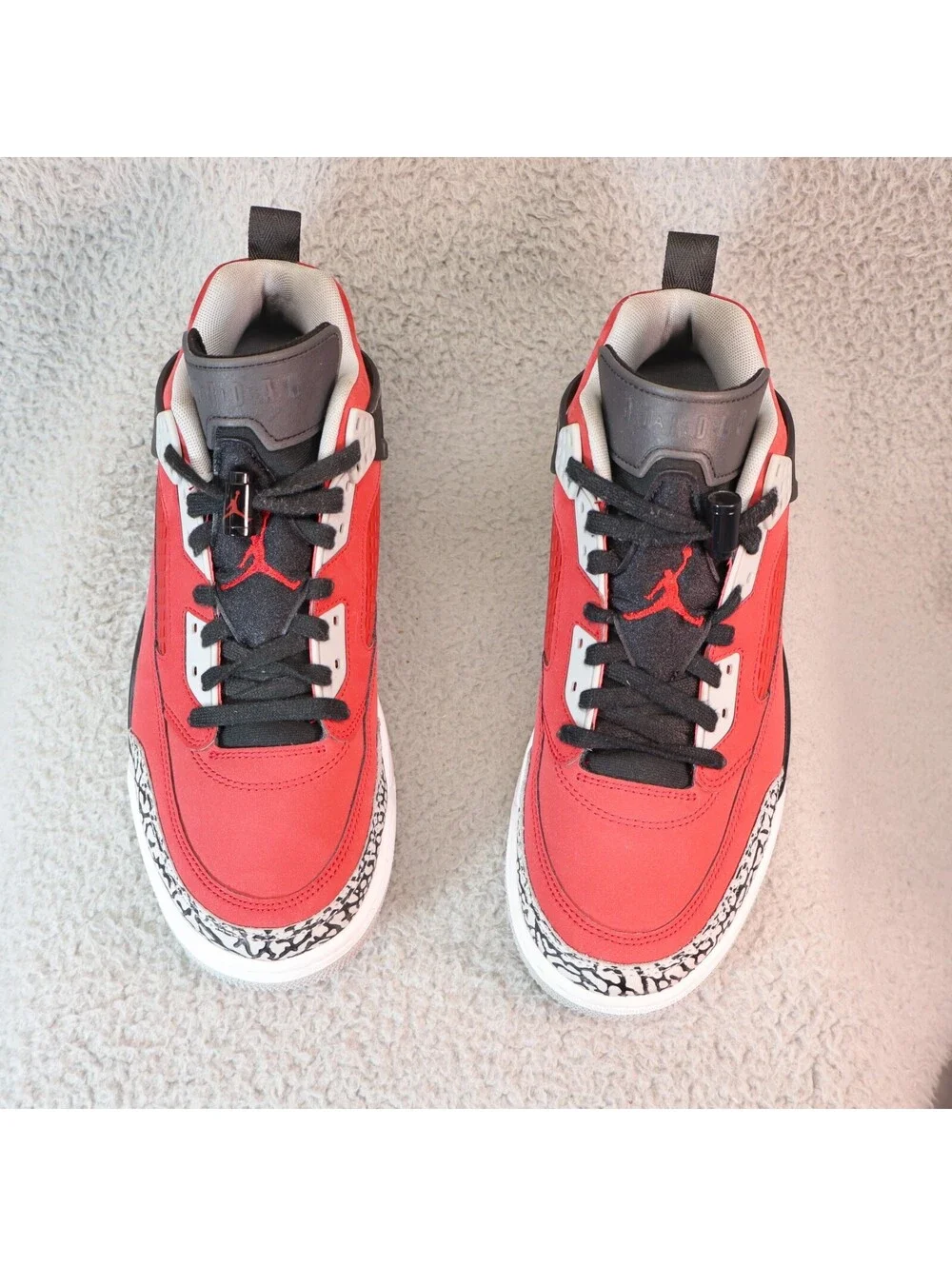 Jordan Spizike Low Toro Men 9.5 Red Black Shoes Bred VGUC